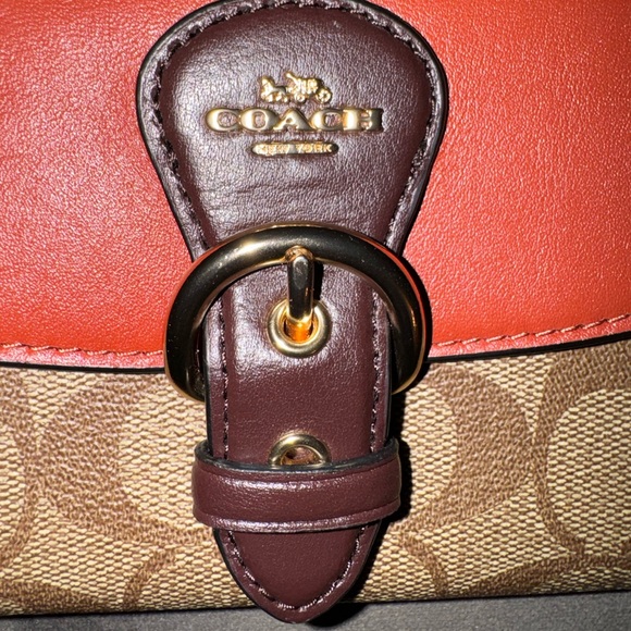 Coach Bifold Wallet - Picture 6 of 6